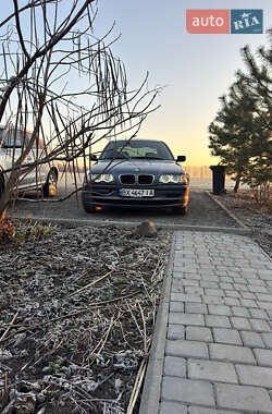 Седан BMW 3 Series 2000 в Хмельницком