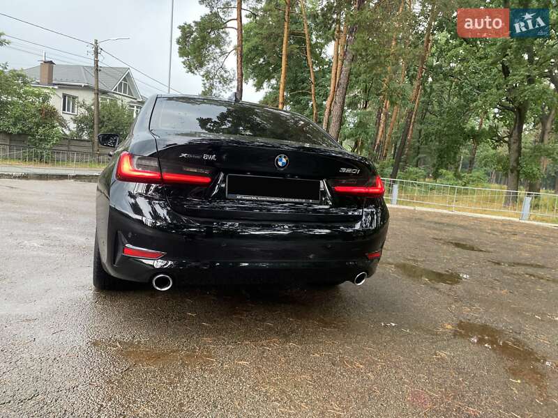Седан BMW 3 Series 2020 в Киеве