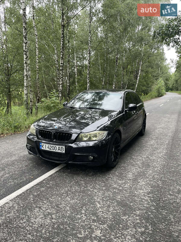 BMW 3 Series 2009