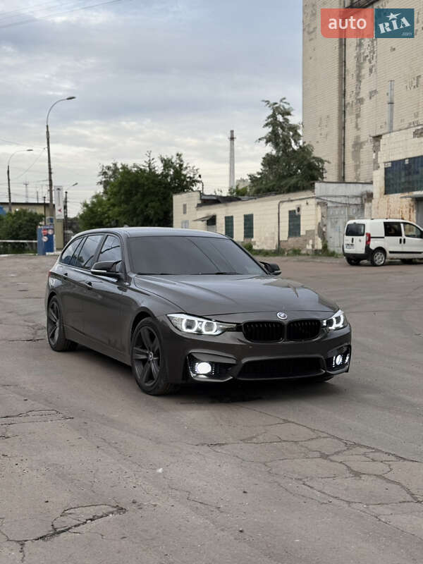 BMW 3 Series 2015