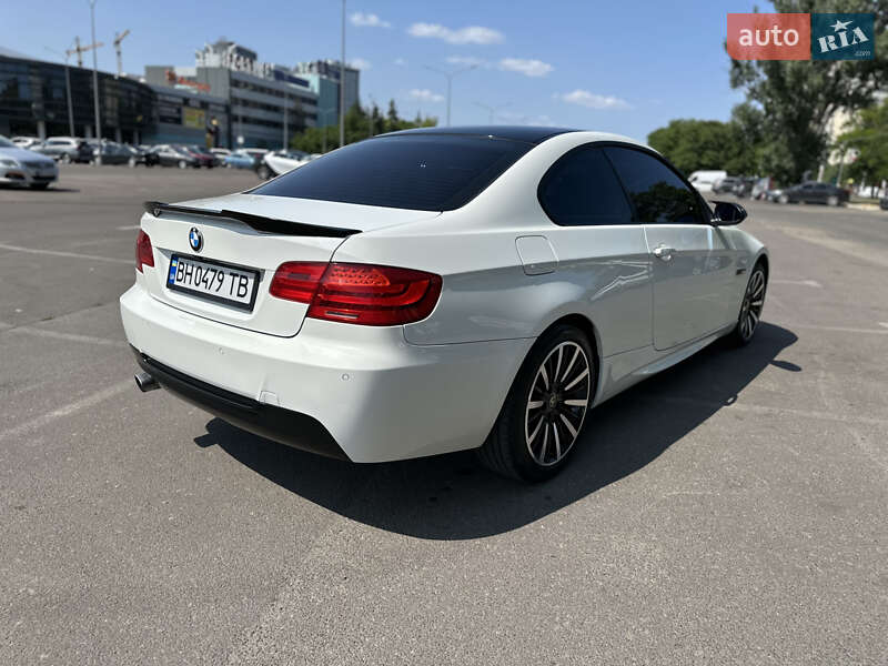 Купе BMW 3 Series 2007 в Одессе