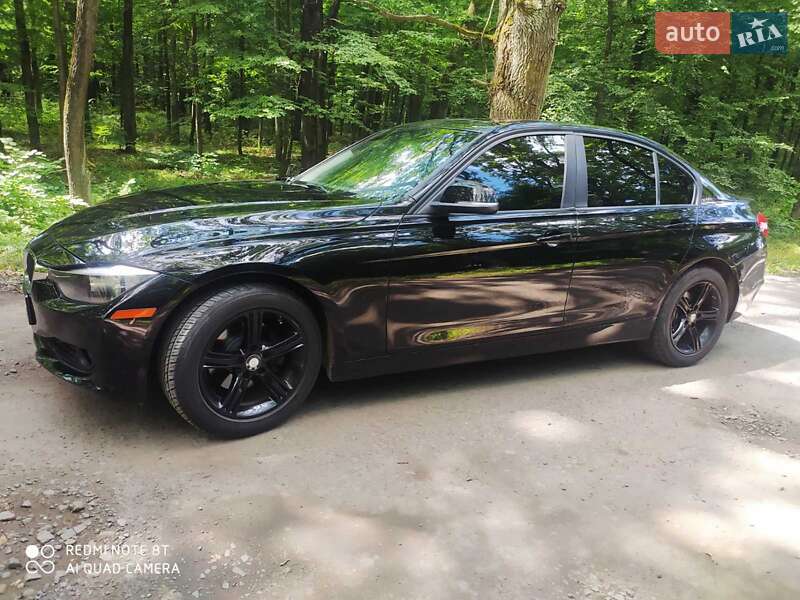 Седан BMW 3 Series 2015 в Луцьку