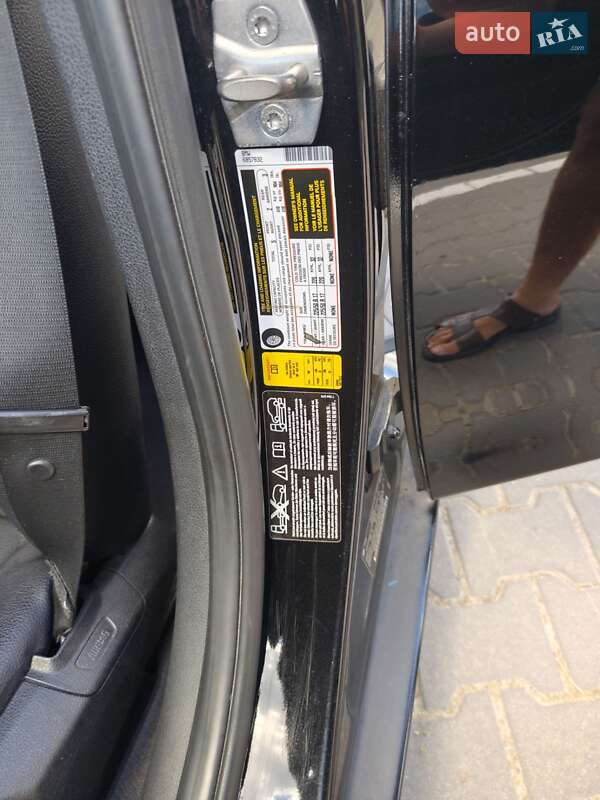 Седан BMW 3 Series 2015 в Луцьку