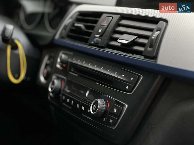 Седан BMW 3 Series 2014 в Кропивницькому