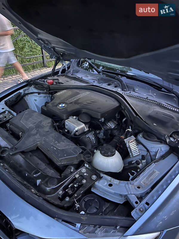 Седан BMW 3 Series 2012 в Косове