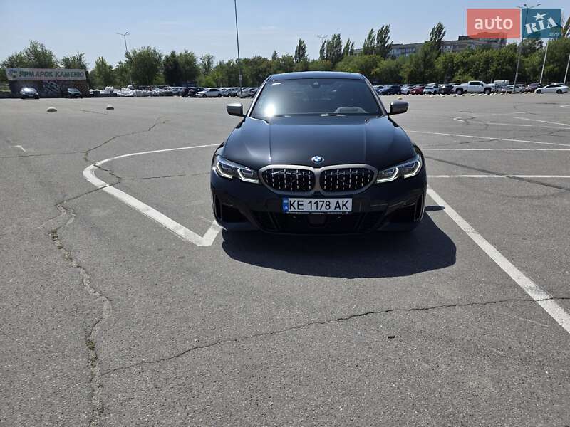 Седан BMW 3 Series 2022 в Днепре
