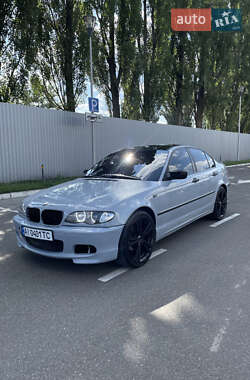 Седан BMW 3 Series 2003 в Києві