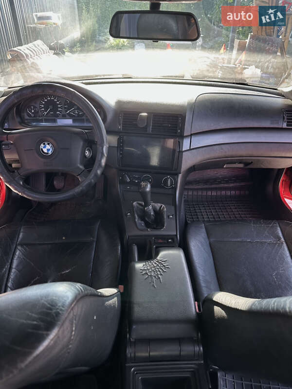 Седан BMW 3 Series 1998 в Ізмаїлі