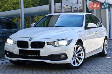 Седан BMW 3 Series 2015 в Дніпрі
