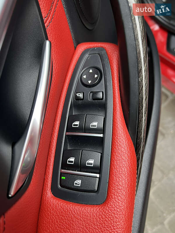 Седан BMW 3 Series 2016 в Борисполі