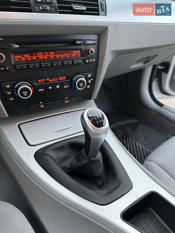 Седан BMW 3 Series 2008 в Хмельницком фото 32 Седан BMW 3 Series 2008 в Хмельницком