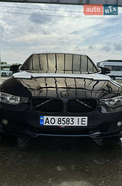 Седан BMW 3 Series 2014 в Хусті