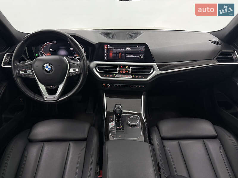 Седан BMW 3 Series 2019 в Одесі