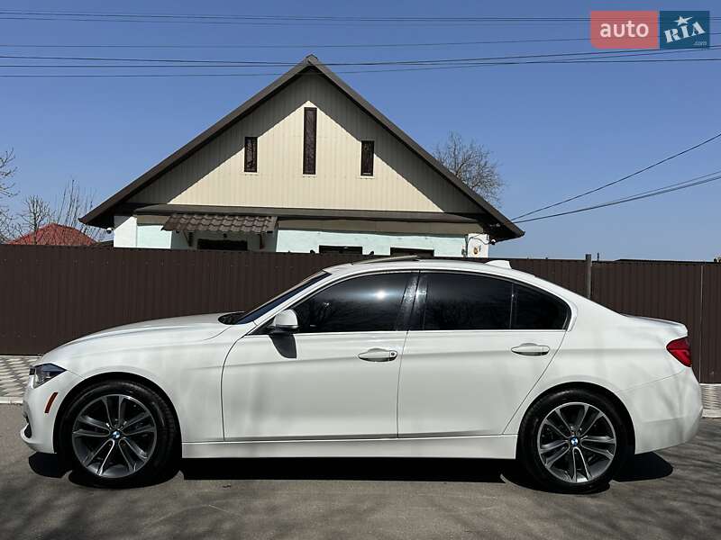 Седан BMW 3 Series 2018 в Тульчині