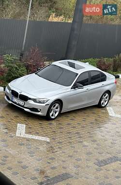 Седан BMW 3 Series 2013 в Кривом Роге