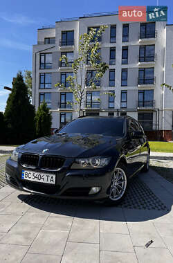 Универсал BMW 3 Series 2010 в Самборе