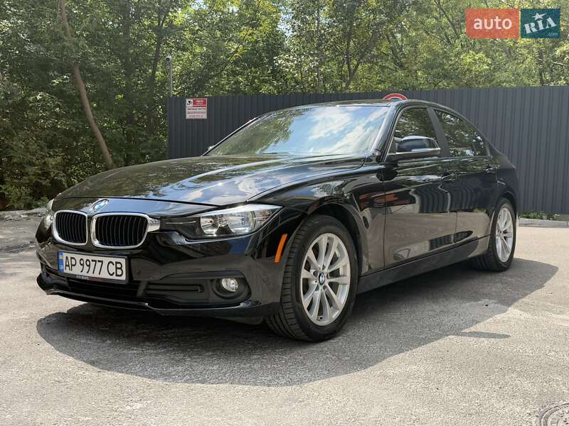 Седан BMW 3 Series 2016 в Киеве