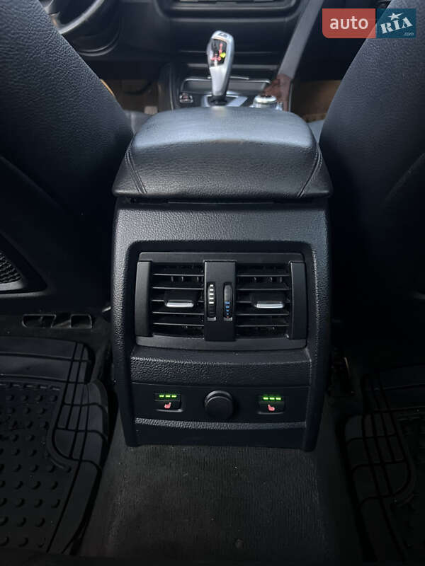 Седан BMW 3 Series 2012 в Хмельницькому