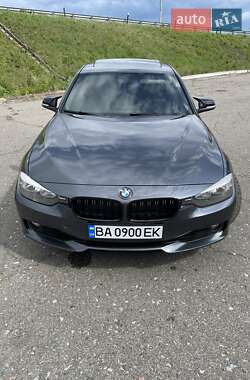 Седан BMW 3 Series 2013 в Кропивницком