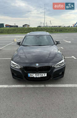 Седан BMW 3 Series 2016 в Львові