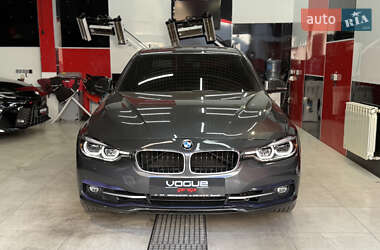 Седан BMW 3 Series 2018 в Одессе