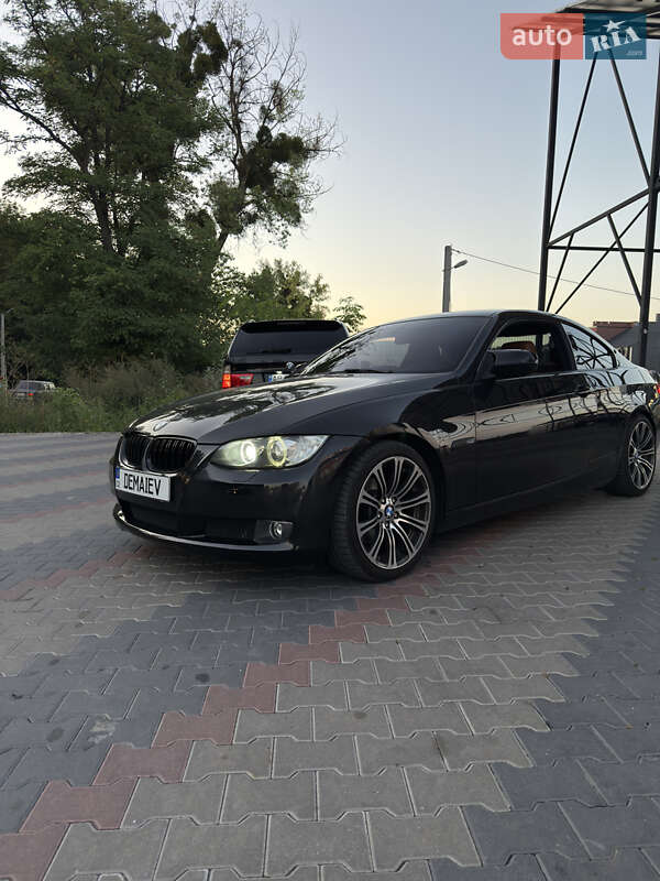 BMW 3 Series 2010 BMW 3 Series 2010