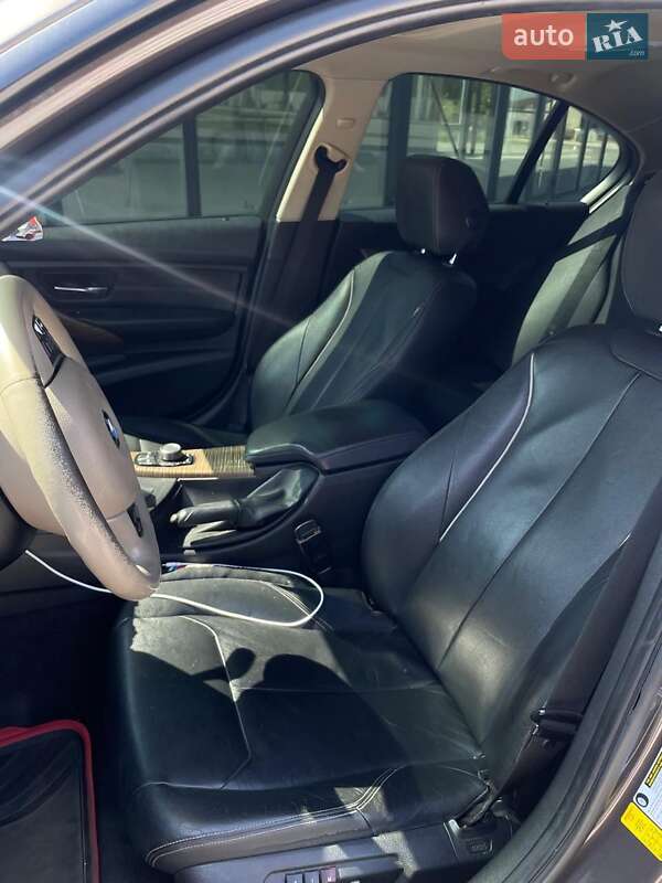 Седан BMW 3 Series 2012 в Мостиске фото 11 Седан BMW 3 Series 2012 в Мостиске