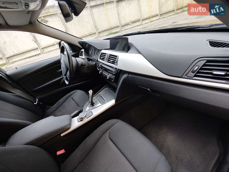 Универсал BMW 3 Series 2019 в Виннице фото 17 Универсал BMW 3 Series 2019 в Виннице