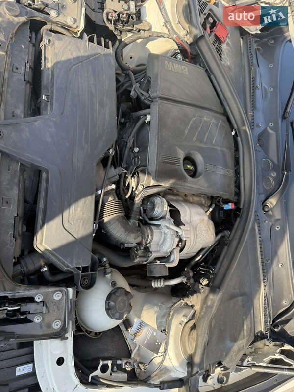 Седан BMW 3 Series 2013 в Виннице