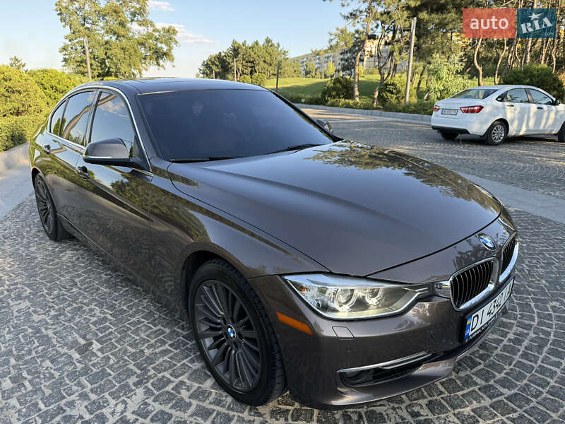 BMW 3 Series 2012