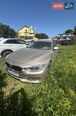 Седан BMW 3 Series 2012 в Чернівцях