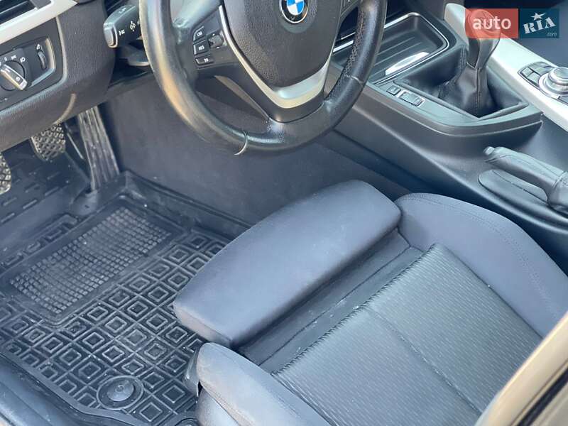 Універсал BMW 3 Series 2014 в Ужгороді