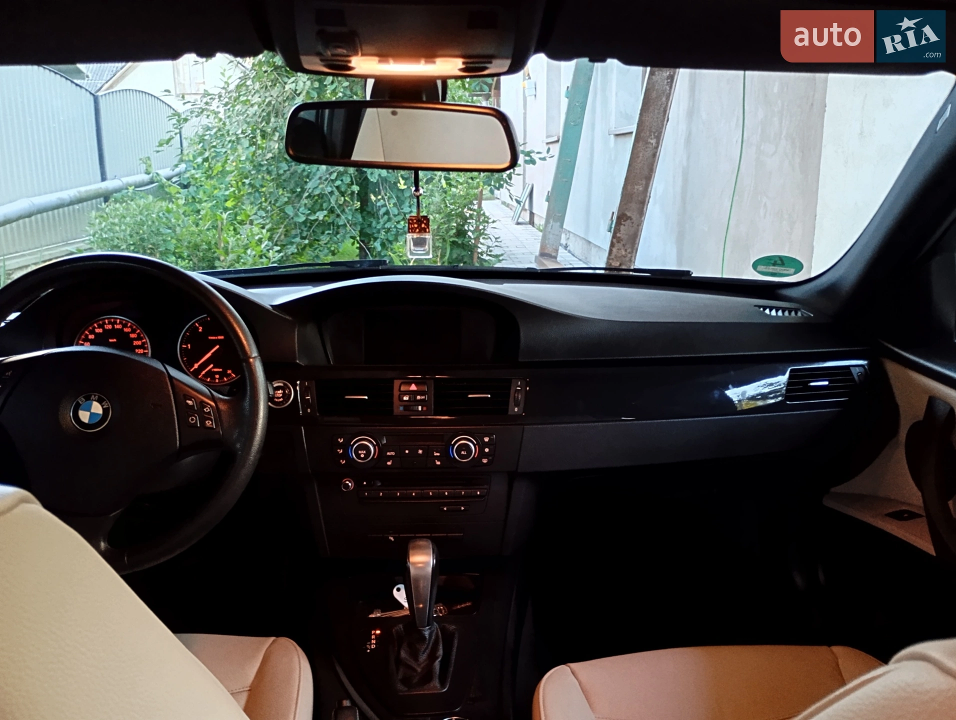 2012 BMW 3er - мініатюра 10