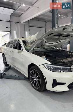 Седан BMW 3 Series 2019 в Києві