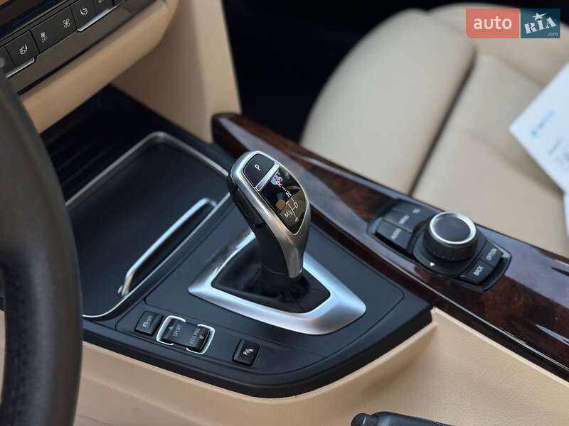 Седан BMW 3 Series 2017 в Львові фото 12 Седан BMW 3 Series 2017 в Львові