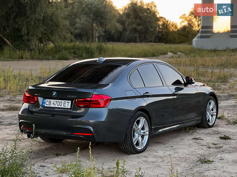 Седан BMW 3 Series 2018 в Чернігові