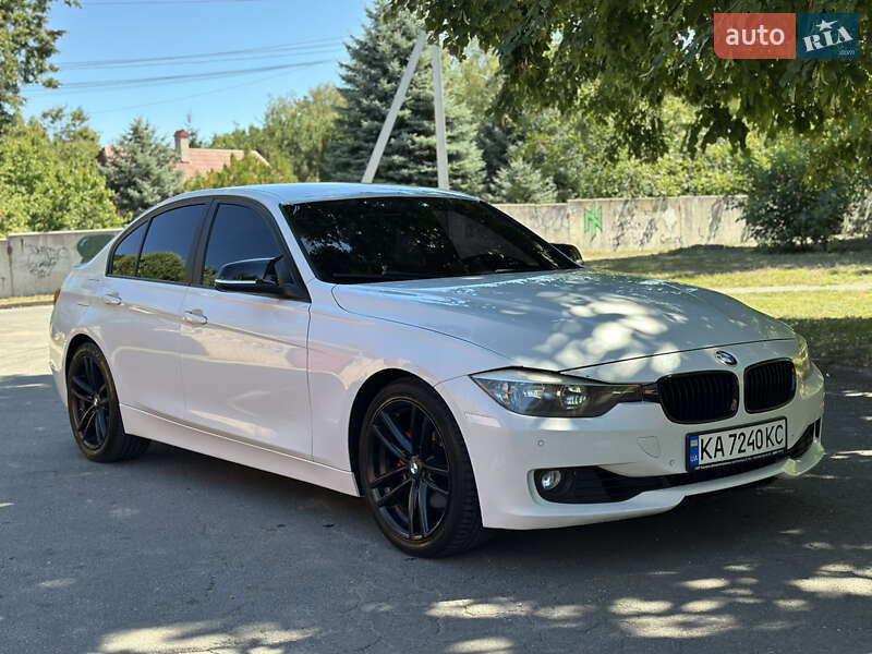 BMW 3 Series 2013