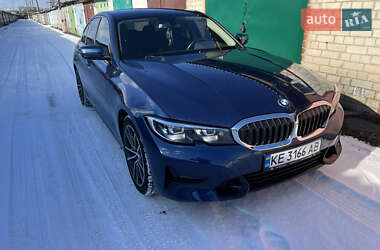 Седан BMW 3 Series 2021 в Черкассах