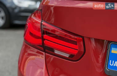 Седан BMW 3 Series 2016 в 