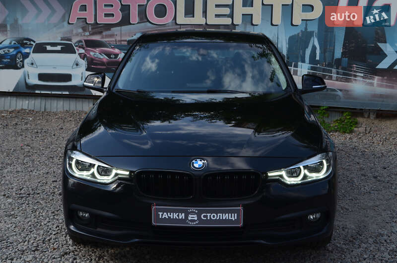 Седан BMW 3 Series 2016 в Києві