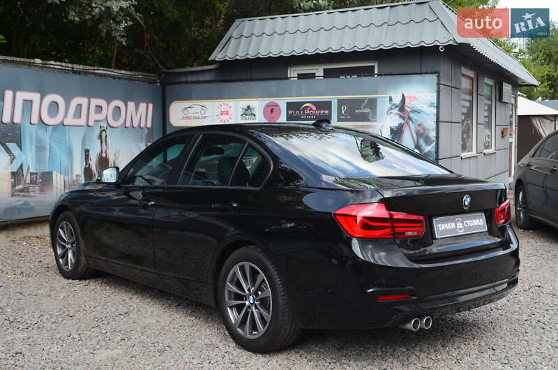 Седан BMW 3 Series 2016 в Києві