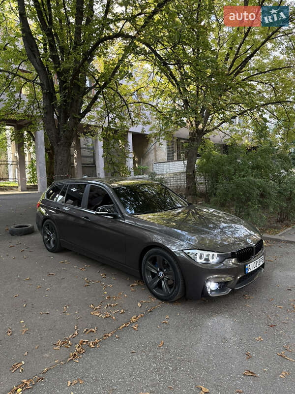 Универсал BMW 3 Series 2015 в Киеве