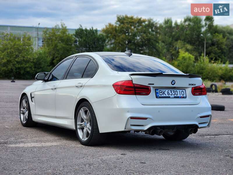 Седан BMW 3 Series 2017 в Ровно