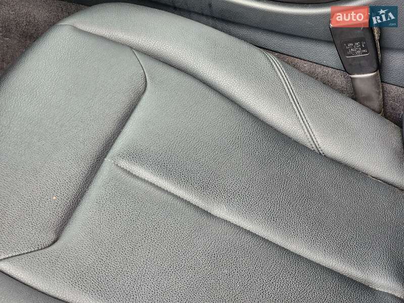 Седан BMW 3 Series 2016 в Ровно фото 28 Седан BMW 3 Series 2016 в Ровно