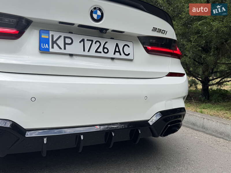 Седан BMW 3 Series 2019 в Запорожье