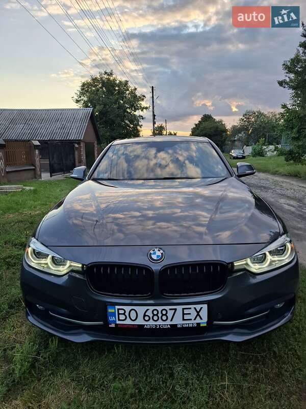 Седан BMW 3 Series 2017 в Конотопе