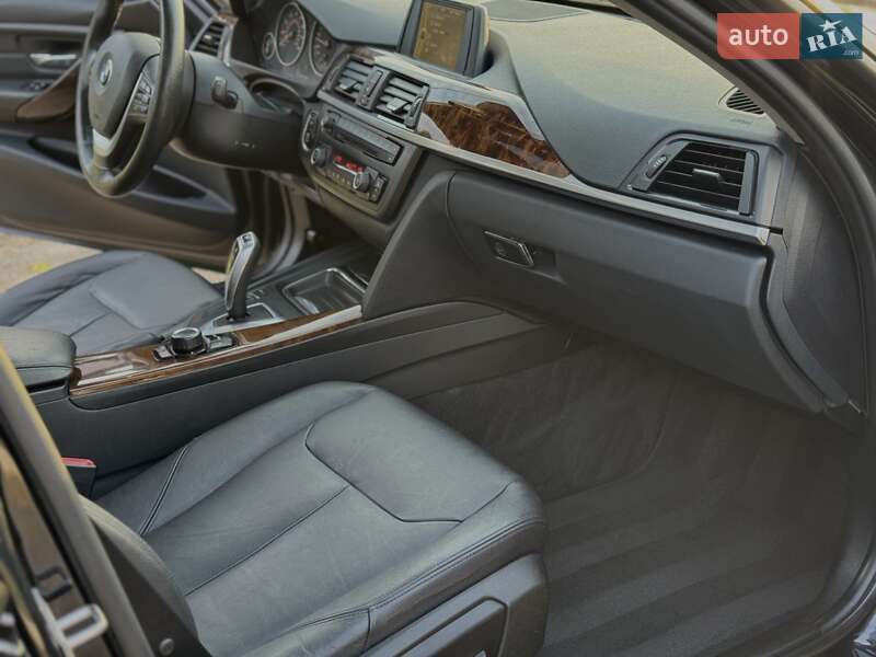 Седан BMW 3 Series 2013 в Остроге фото 10 Седан BMW 3 Series 2013 в Остроге