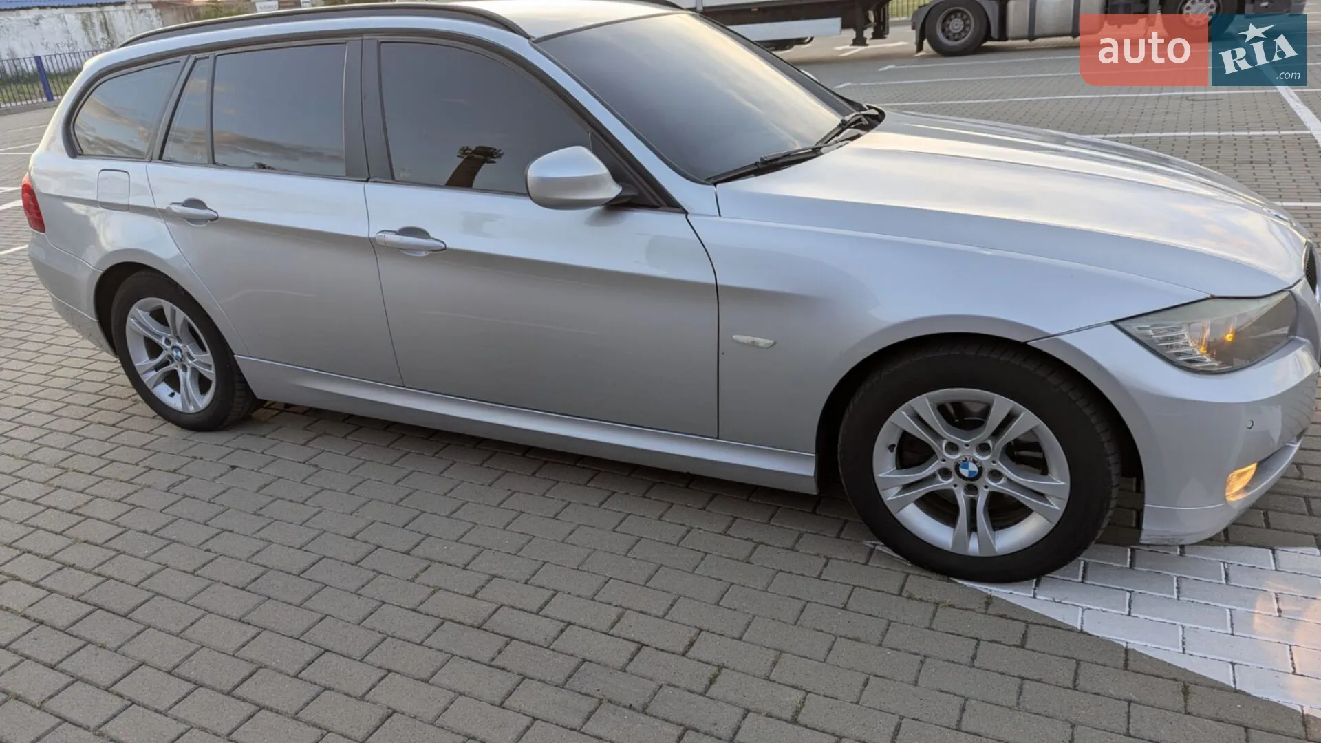 2010 BMW 3er - мініатюра 9