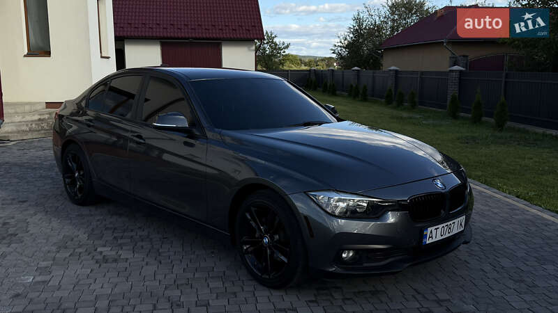 Седан BMW 3 Series 2016 в Коломые