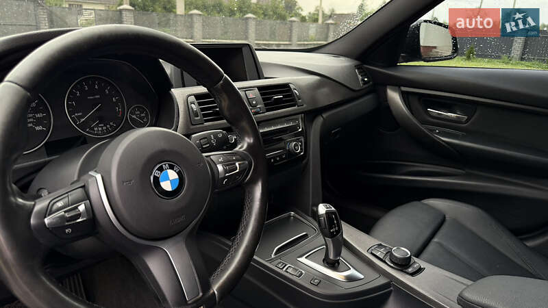 Седан BMW 3 Series 2016 в Коломые